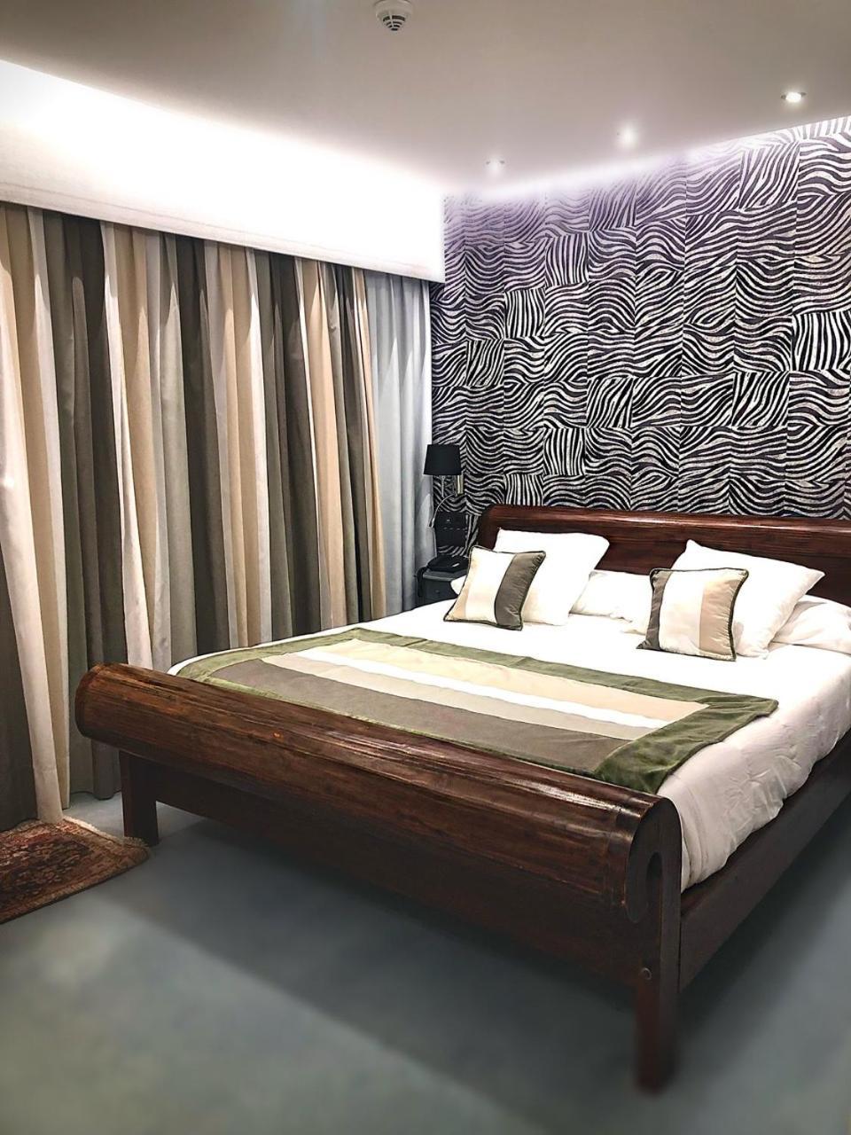 Finca Shenonkop Hotel Rural นาวัลโมรัล เด ลา มาตา ภายนอก รูปภาพ